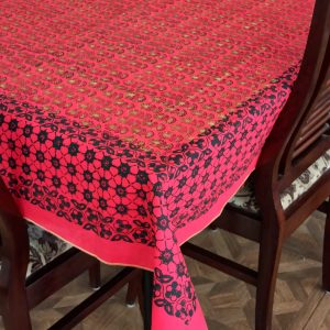 Candy Gold – Handprinted Blockprint Table Linen Drape your dinner tables with this glamourous and exquisite table cover. The perfect blend of style, taste, and colour to beautify your lovely home! Size (Approx) Width 55 inches Length 62 Suitable for a 4 seater Colour: Pinkish Red and Golden Made in Pakistan.